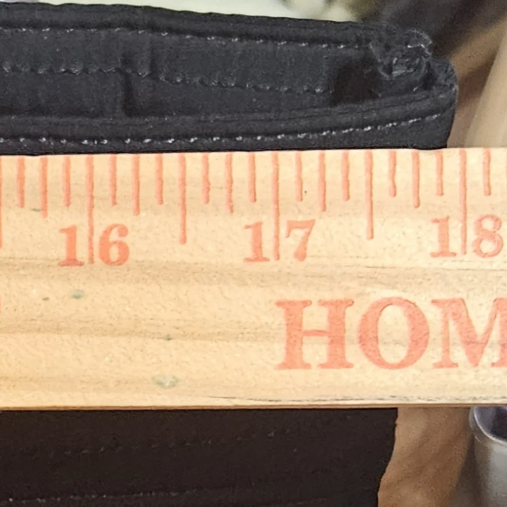 Vera Bradley Black Quilted Tote Bag - Picture 10 of 10